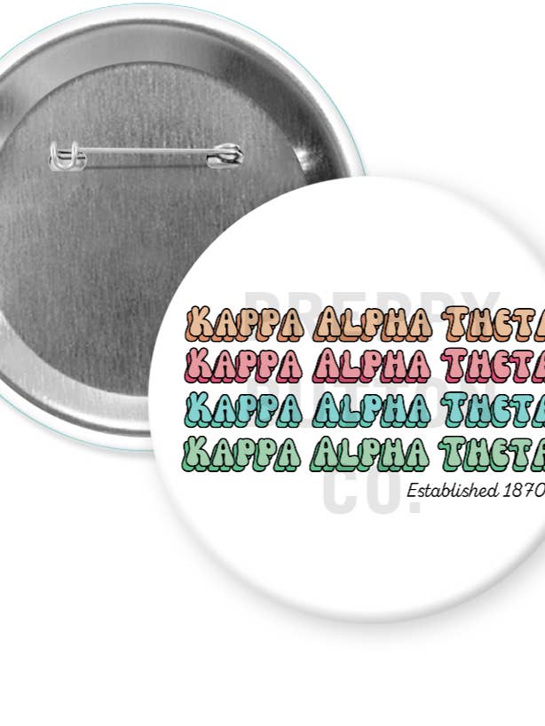 Kappa Alpha Thêta Est. 1870 pour la vente par Preppy Button Co. LLC.