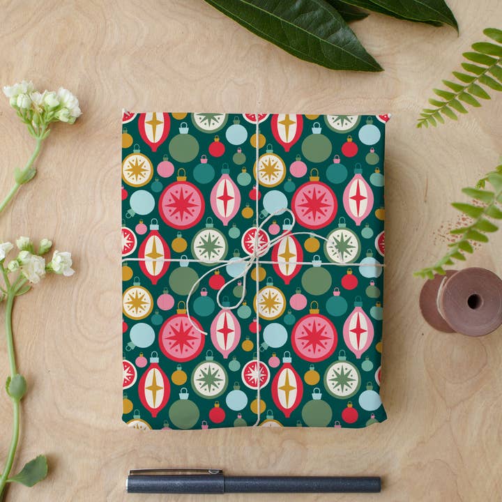 Rebecca Jane Woolbright - Wholesale Flat Wrap - Tinsel Wrapping Paper – Christmas Gift Wrap (2 Sheets)1