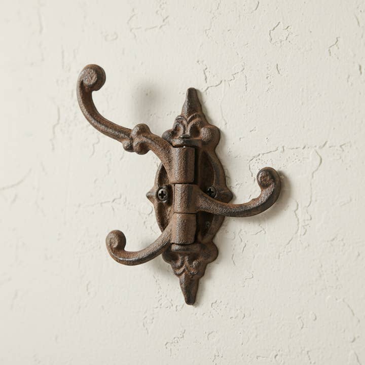 Ganchos de Ferro Fundido de Três Níveis, Organizador de Parede Rústico por atacado de Iron & Blossom