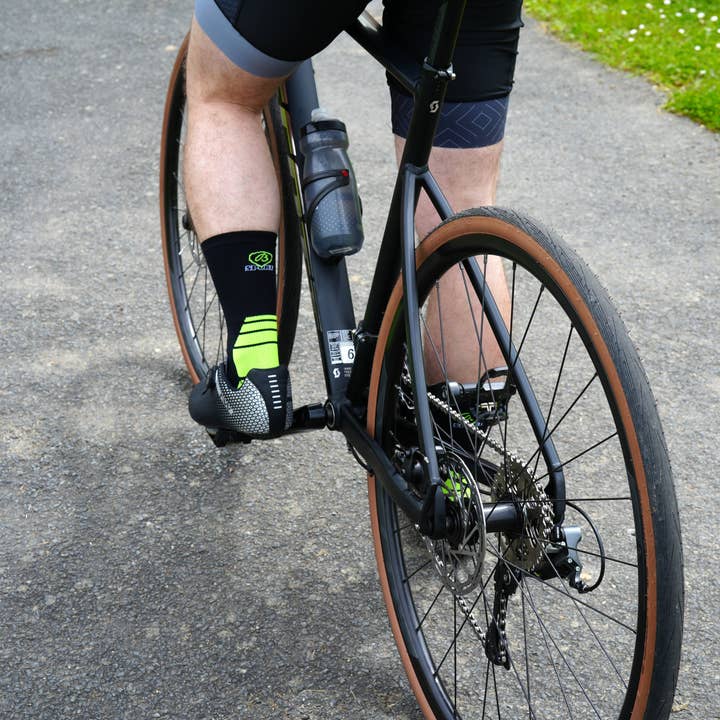 BLACK YELLOW Black-yellow cycling socks for wholesale on Faire3