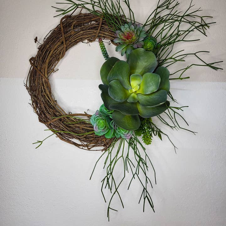 Ghirlanda succulenta eterna per la vendita all'ingrosso da parte di An Array of Wreaths, LLC