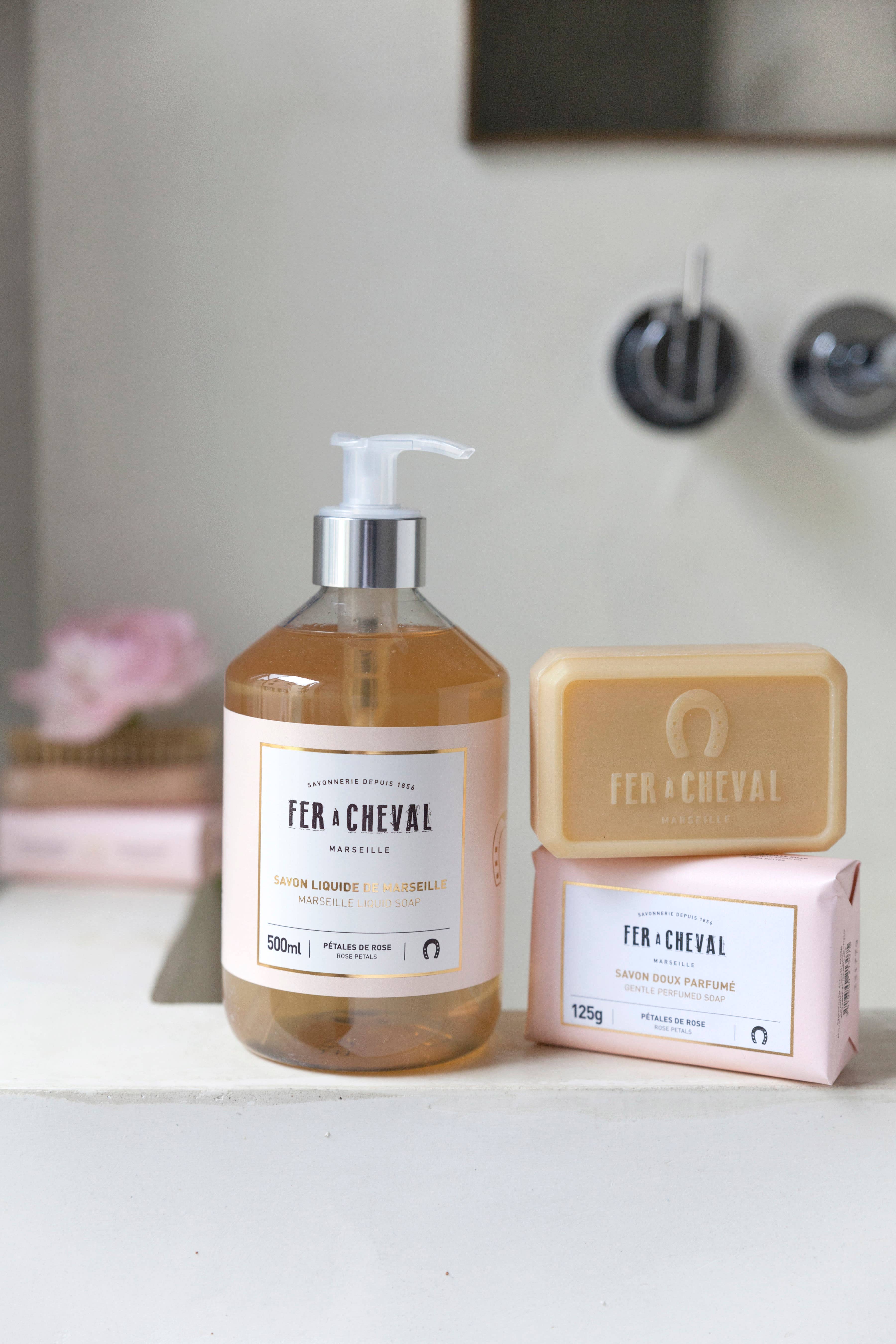 Fer à Cheval US - Wholesale Bar Soap - Gentle Perfumed Soap Rose Petals 4.41 oz1