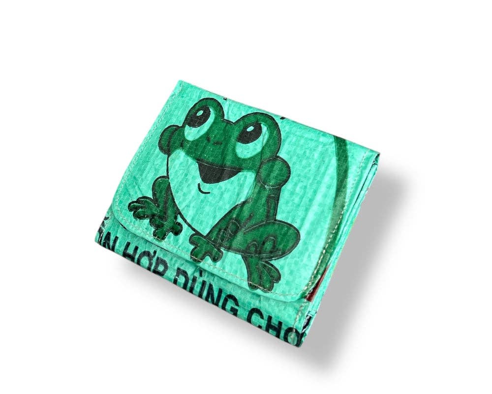 TORRAIN Recycled Bags - Wholesale Wallet - Women's - Eco Packet Bifold Wallet4