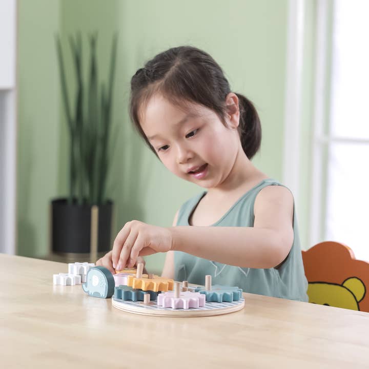 Trade Toys Limited - Wholesale Wood Toy - Kids - PolarB Spinning Gears - Animals2