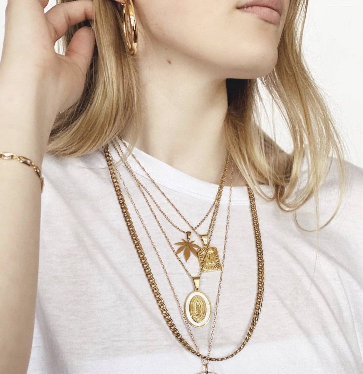 Kismet Showroom - Venta al por mayor Collares con colgantes/abalorios - Collar Inicial Miel27