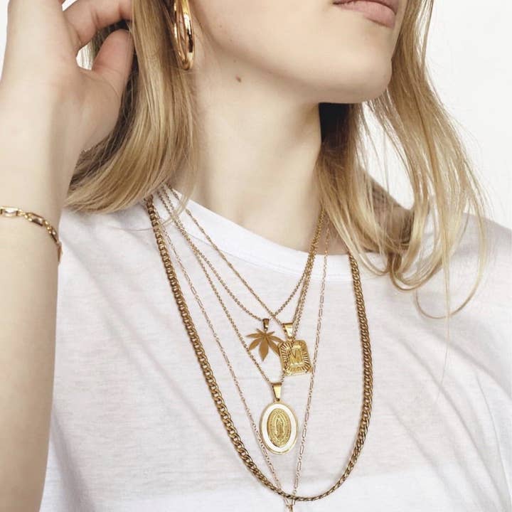 Kismet Showroom - Wholesale Pendant/Charm Necklace - Honey Initial Necklace27