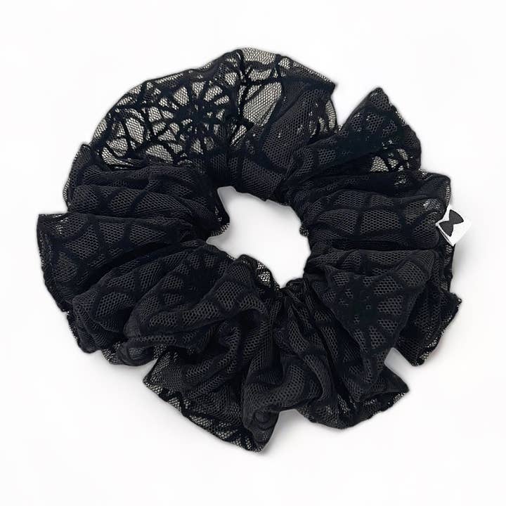 Scrunchie en toile d'araignée | 2 tailles | Halloween pour la vente par Melissa Velia