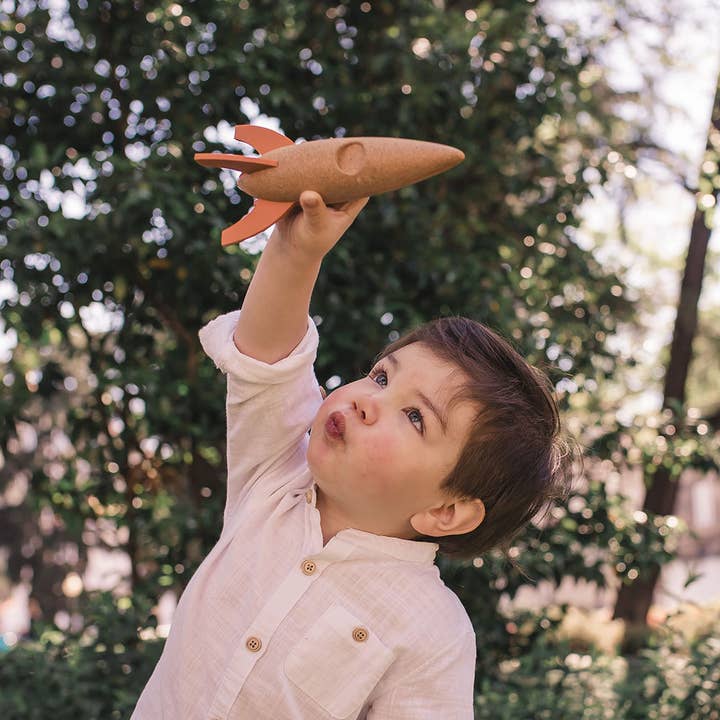 ELOU by Valoris – Brinquedo de madeira - Crianças por atacado – Foguete de cortiça1