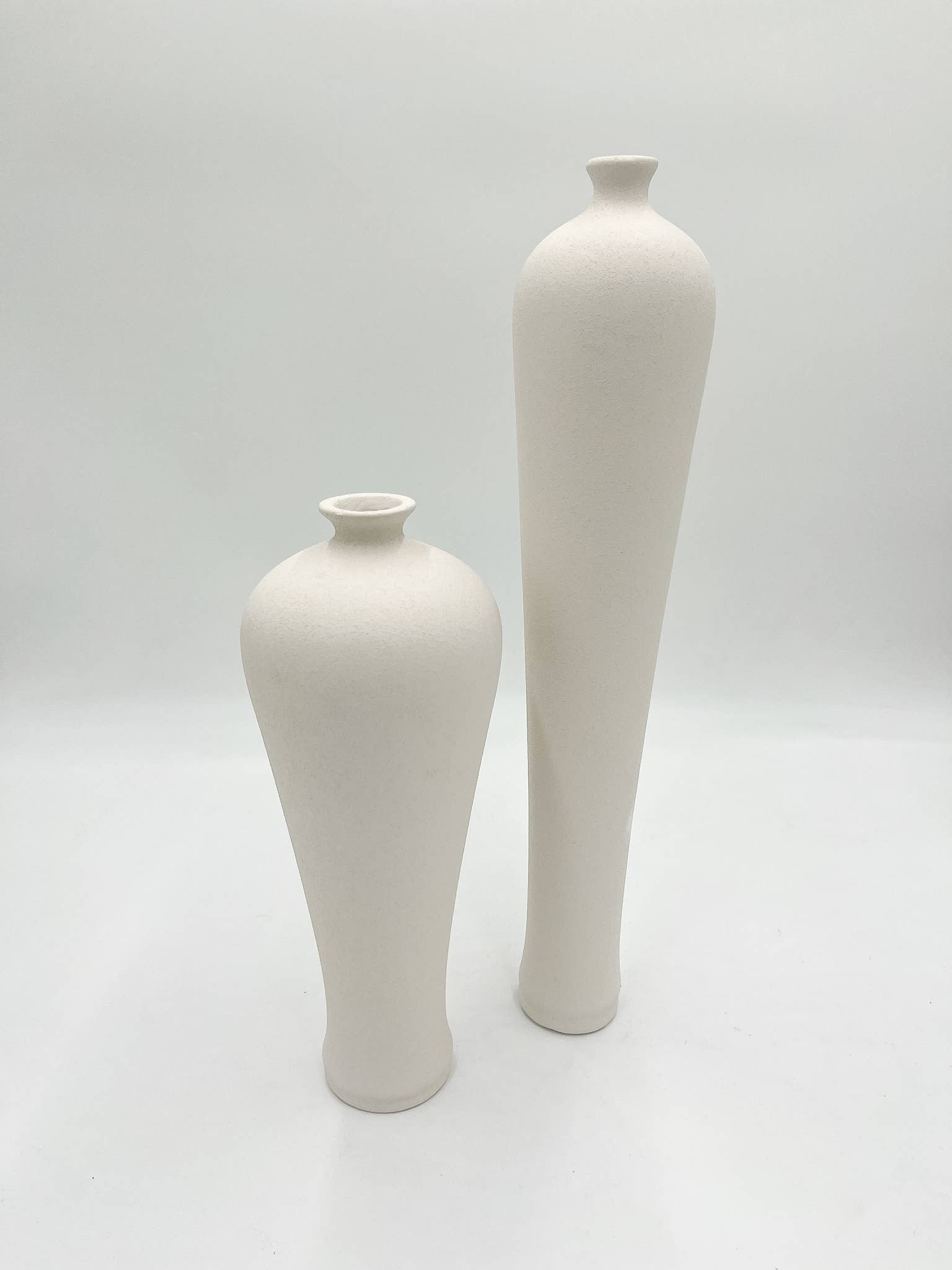 JF The Reborn Home - Wholesale Vase - DEC402 VASE LONG MILK WHITE 9/9/46CM3