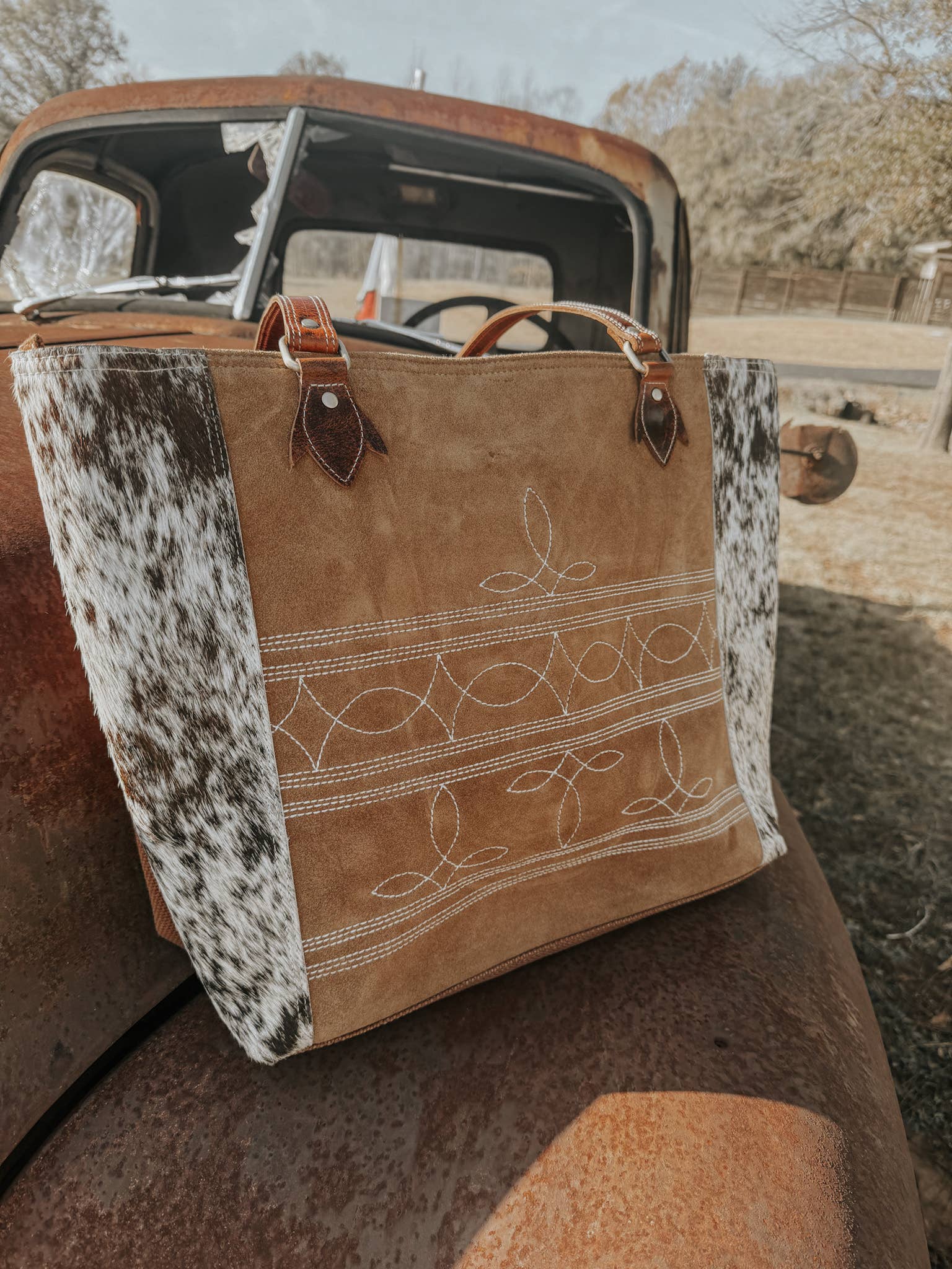 Texas Western Cowhide Bags and More - Wholesale Tote Bag - Women's - Durango Carry All Bag Overnight bag, Computer Bag Weekender 1