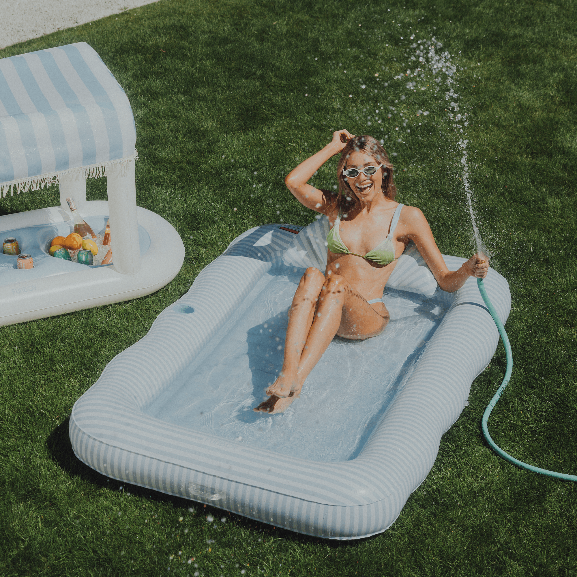 FUNBOY - Wholesale Inflatables - Tanning Pool Lounger1