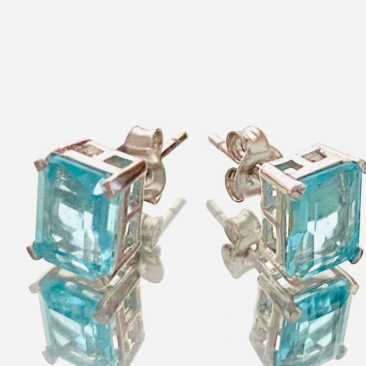Twan Kee Jewelry - Wholesale Stud/Post Earrings - Mt St Helens Blue Emerald Stud Earrings0