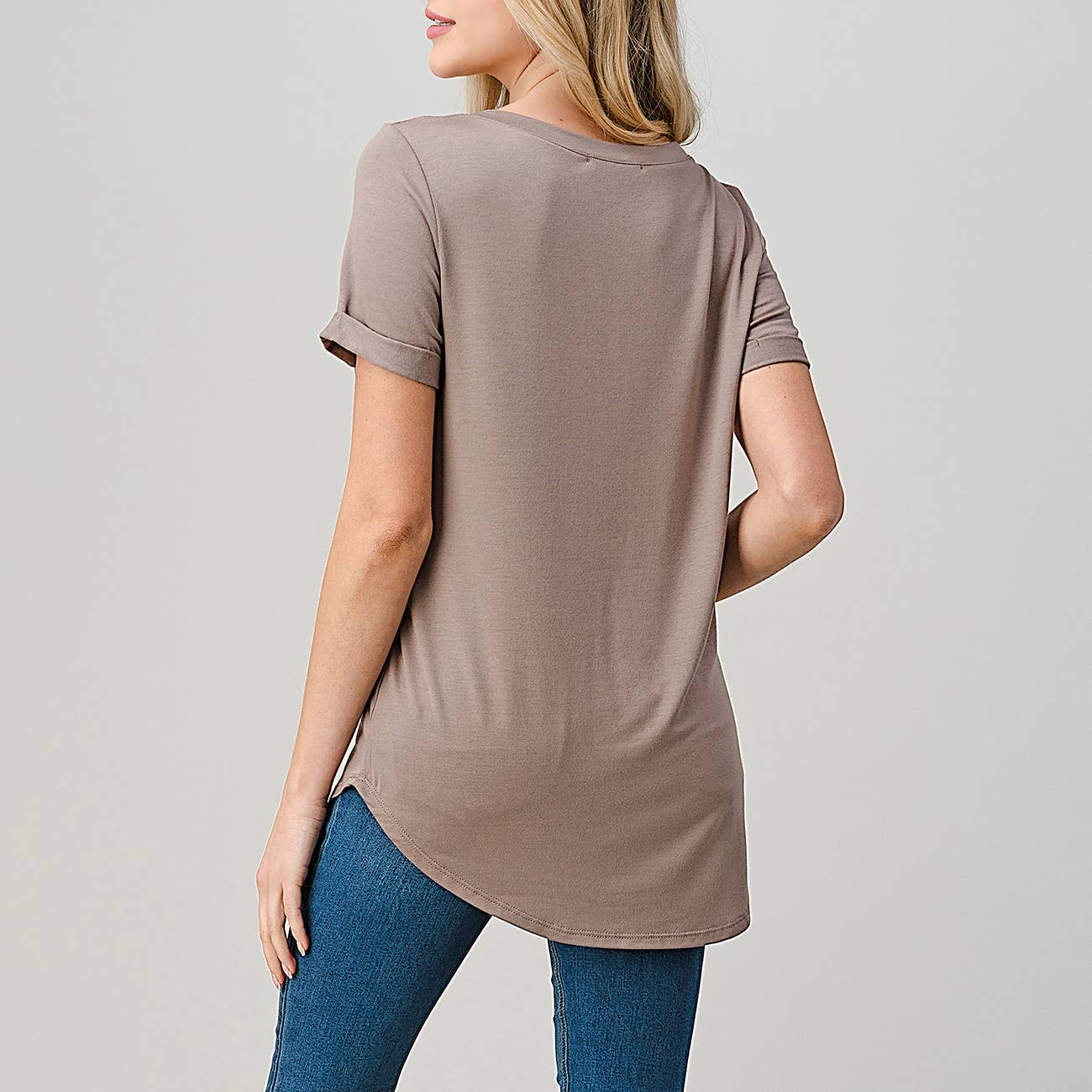 Heimious – Engroshandel T-shirt – til kvinder – Kortærmet rundhalset Modal T-shirt med afslappet pasform, T4537