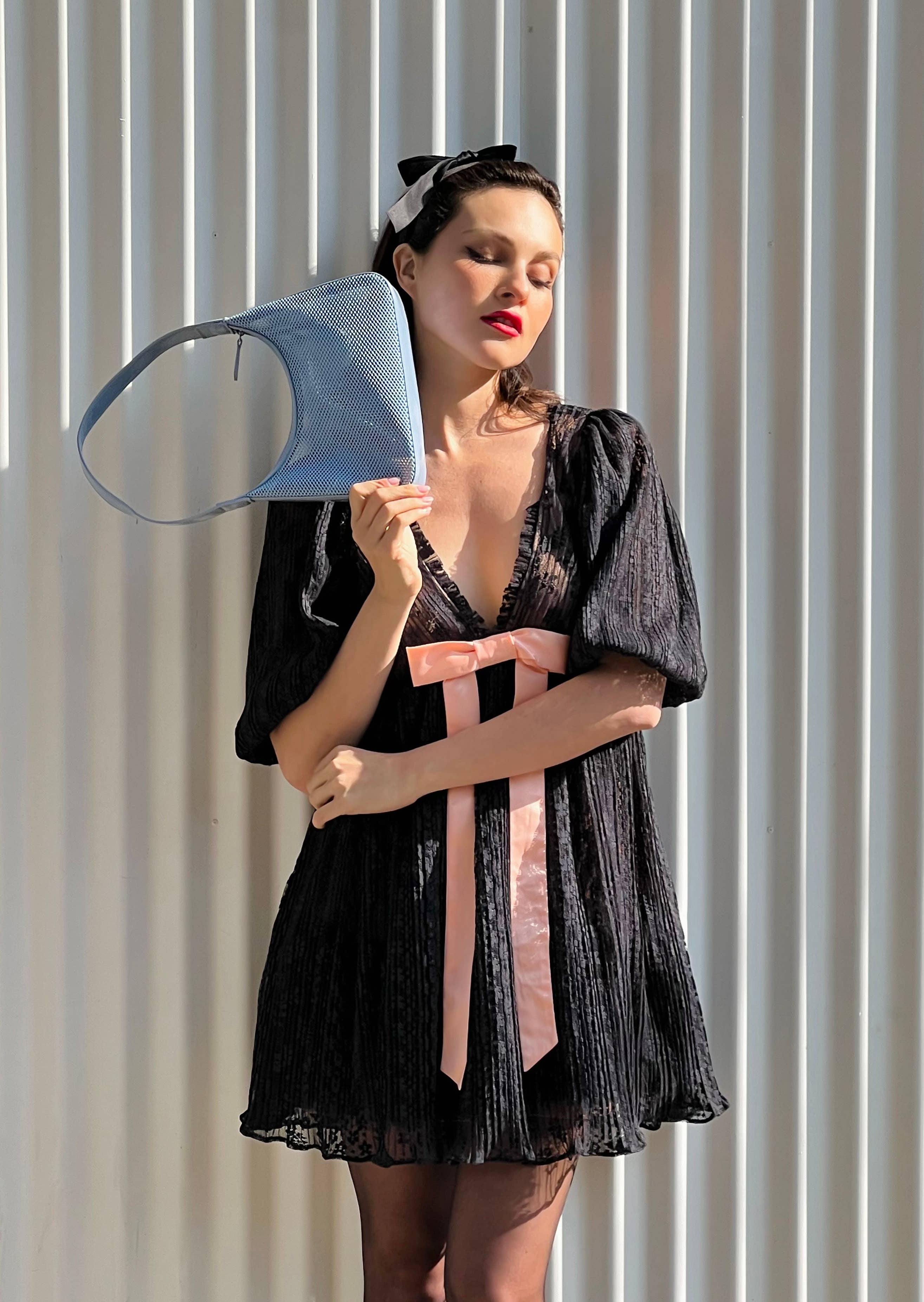 KAYLA+AVA – Großhandel Schultertasche – Damen – CAMILA MESH-SCHULTERTASCHE12