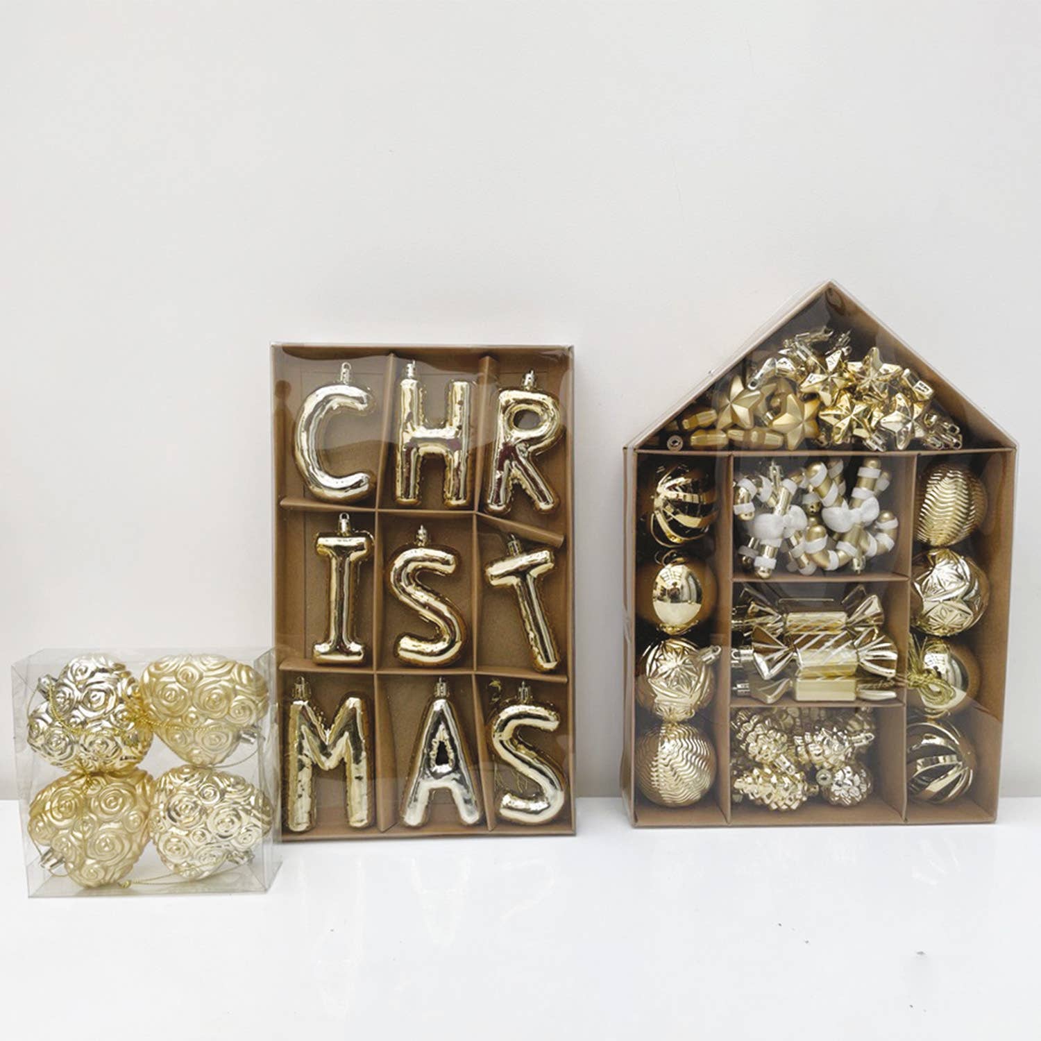Opjet Paris - Wholesale Christmas Decoration - White and gold Christmas decoration L18.5 D 2 H 30.5cm1