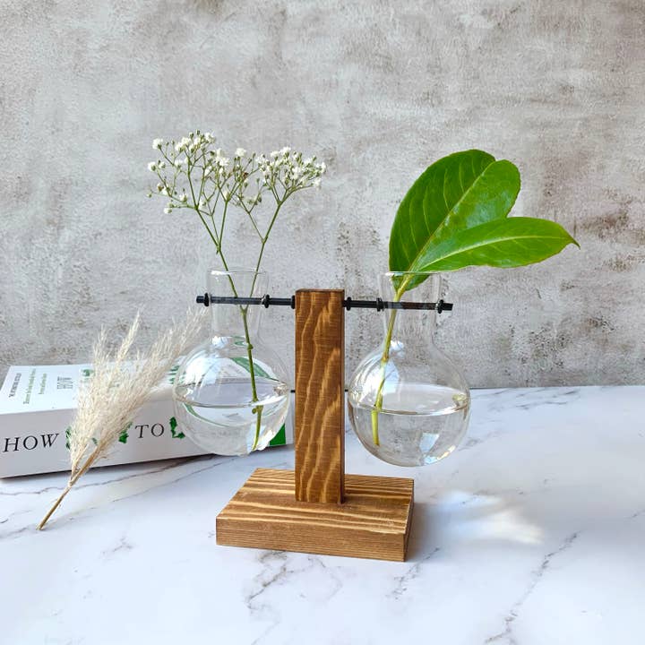 IVORE.GROUP - Wholesale Vase - Glass Bulb Vase with Wooden Stand
