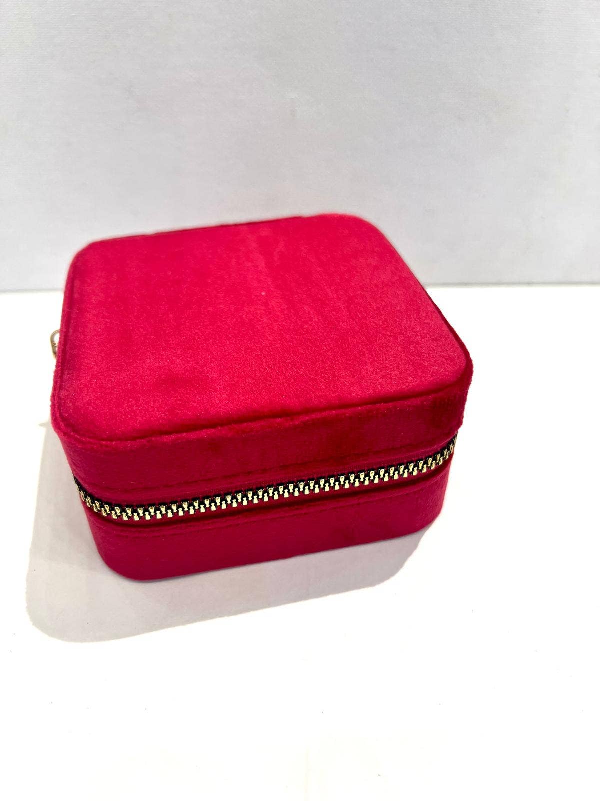 SHEERA - Wholesale Jewelry Box/Organizer - Portable velvet jewelry box4