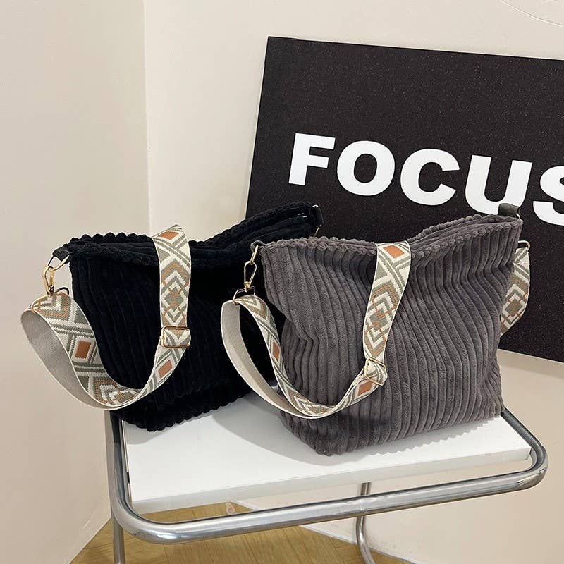 JOSSLYN by wall to wall - Wholesale Tote Bag - Women's - Corduroy AZTEC Guitar Shoulder Strap Tote Bag | 40P5846