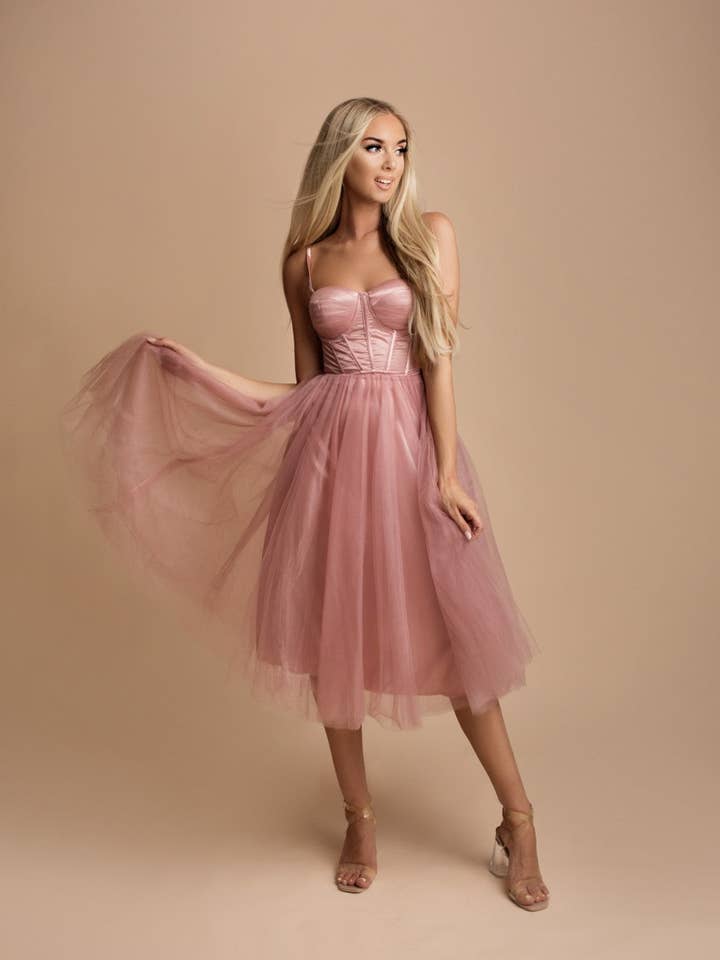 Tulle midi dress HM2327 for wholesale by Invitadissimas