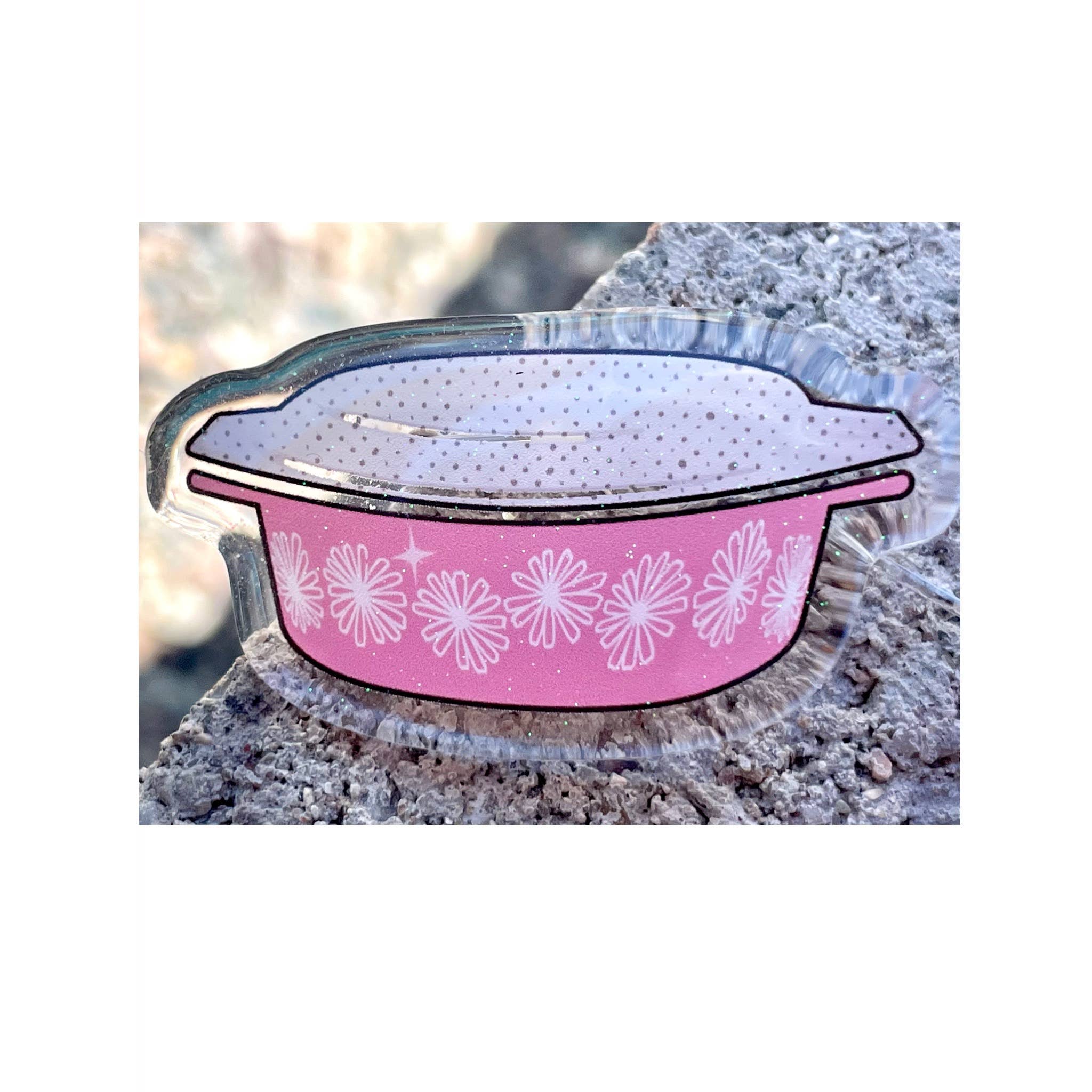 ModMoxGoods - Wholesale Brooch - PINS - vintage Pyrex theme acrylic with glitter Bar pin12