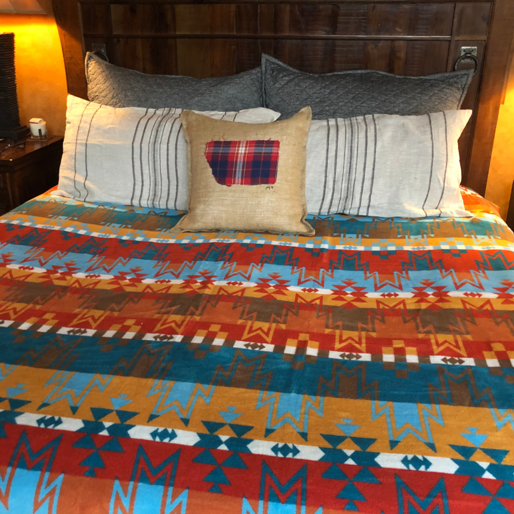 Follow Your True North - Wholesale Throw Blanket - Sun River Blanket6