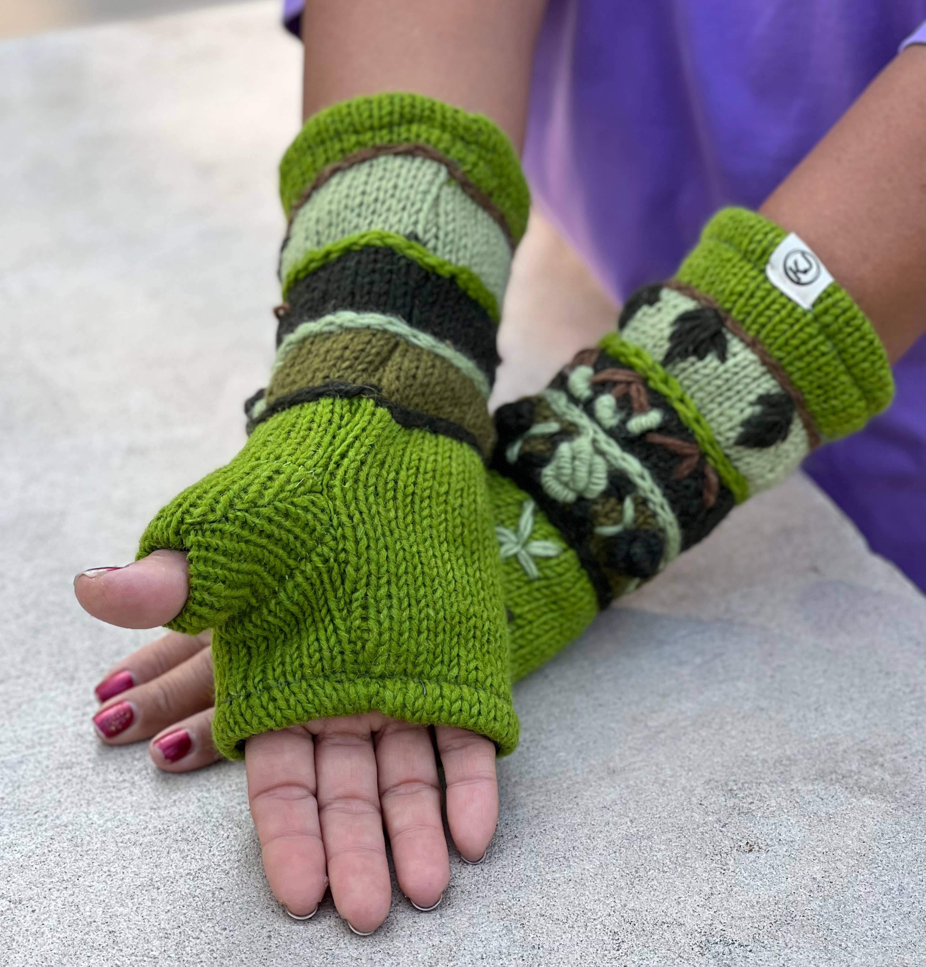 Lungta Imports – Engroshandel Handsker - Dame – Fingerløse, håndstrikkede uldhandsker med fleecefor - håndvarmer23