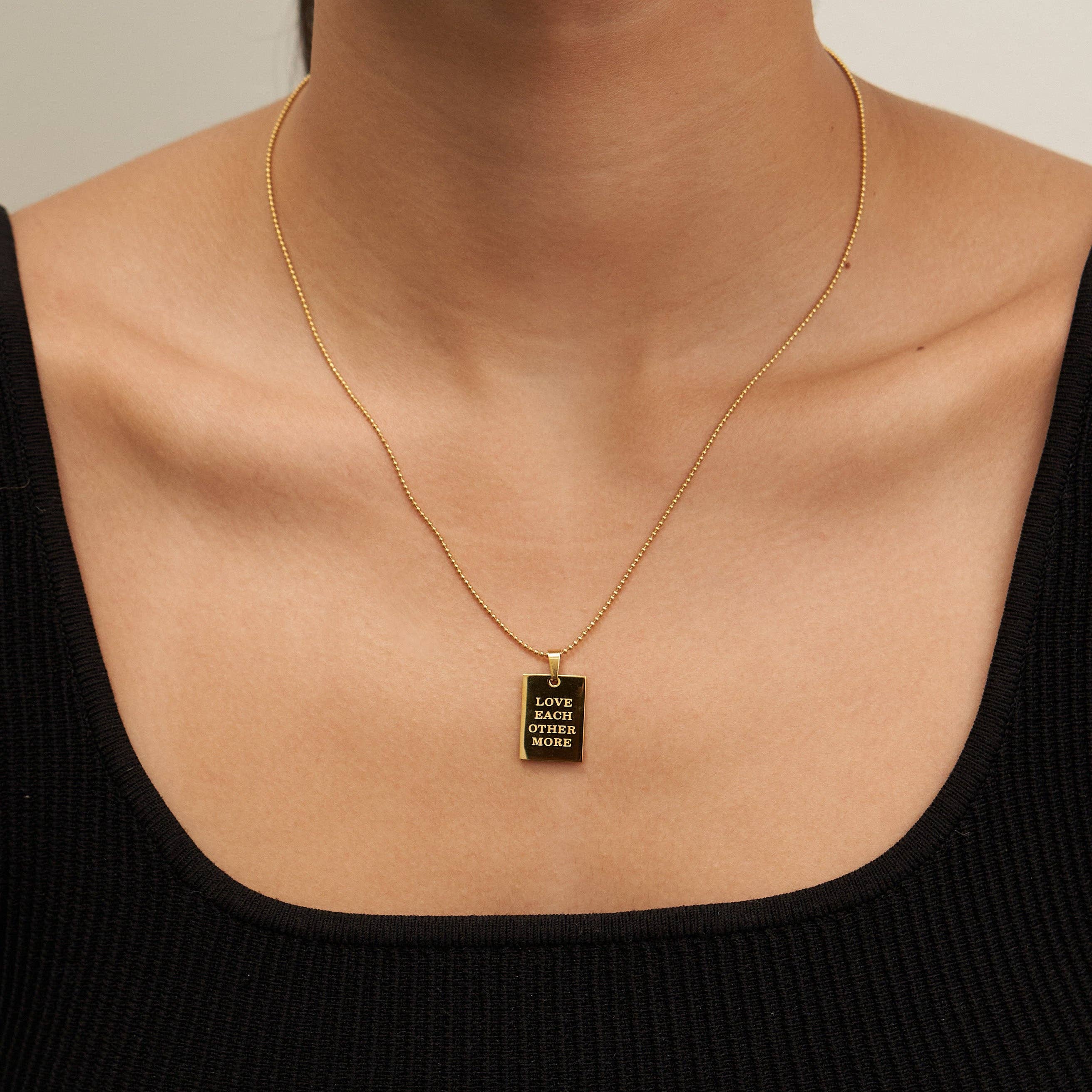 Brenda Grands Jewelry – wholesale Pendant/charm necklace – Waterproof Love Each Other More Necklace3