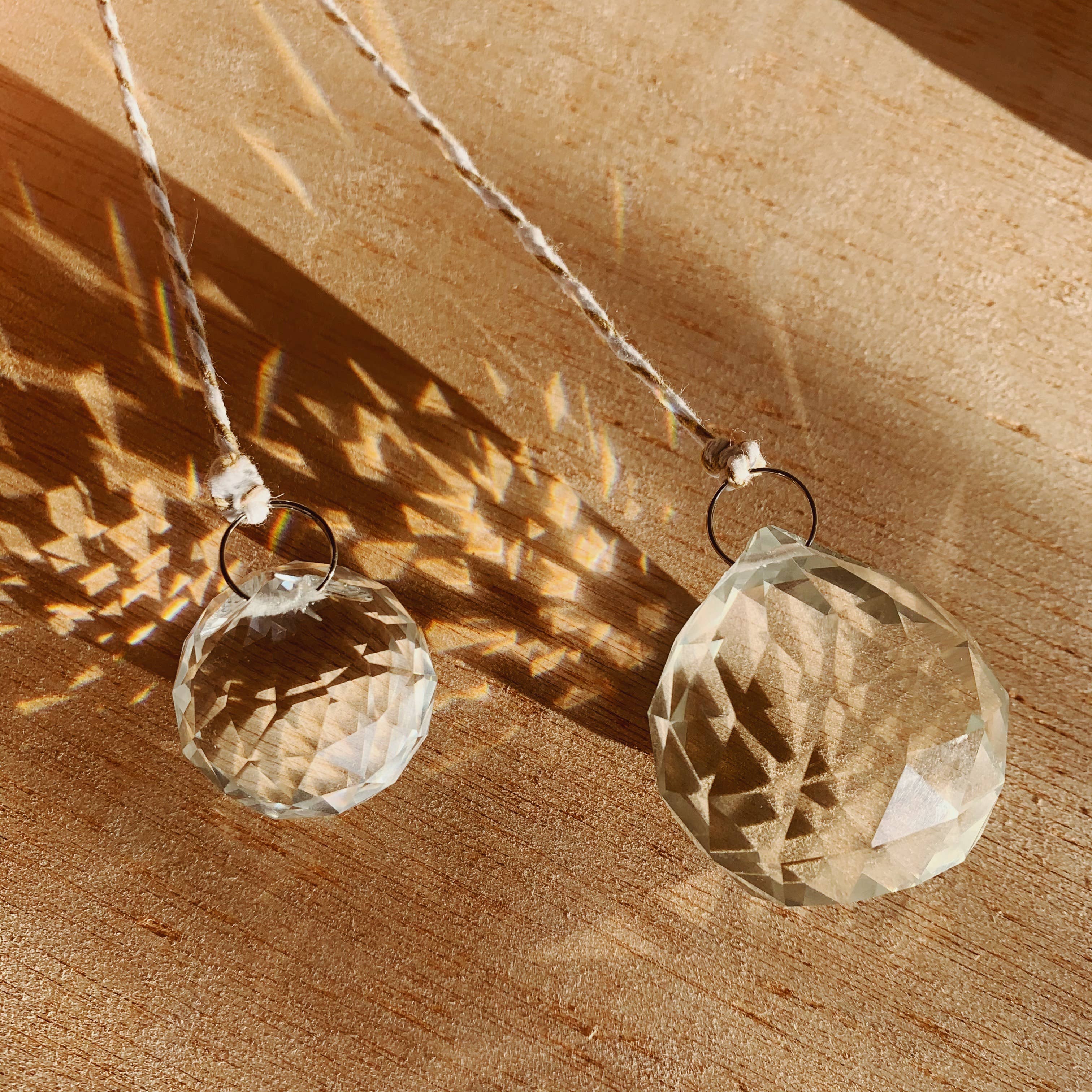 Self Ceremony - Wholesale Suncatcher - Sun catcher / Glass rainbow maker1