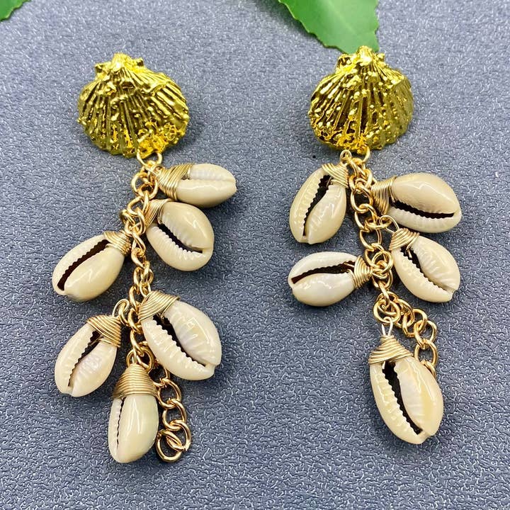 Conch Firinge Sea Shell Post Earrings for wholesale by Mio Queena