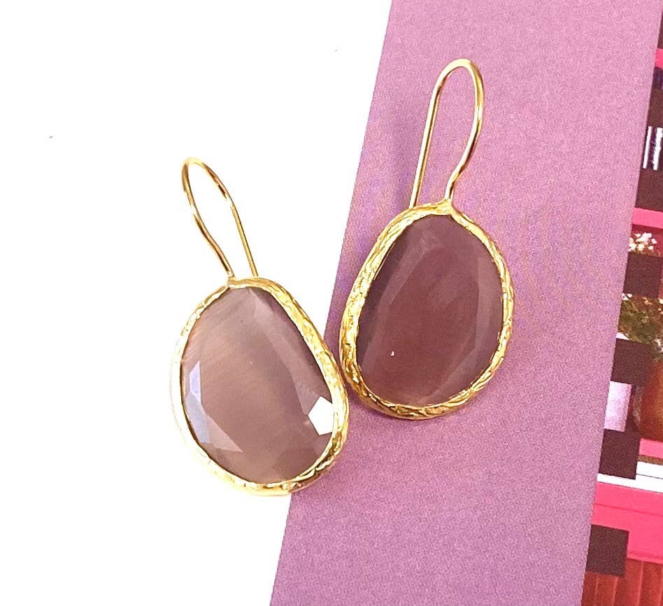 Chic Le Freak - Wholesale Dangle Earrings - Purple cateye stone earrings2