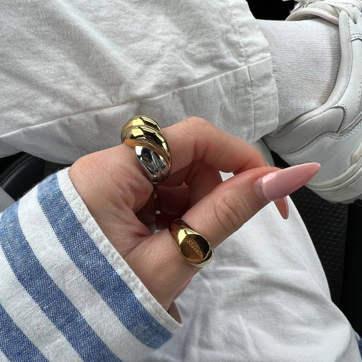 Réalta - Wholesale Signet Ring - Sláinte Ring3