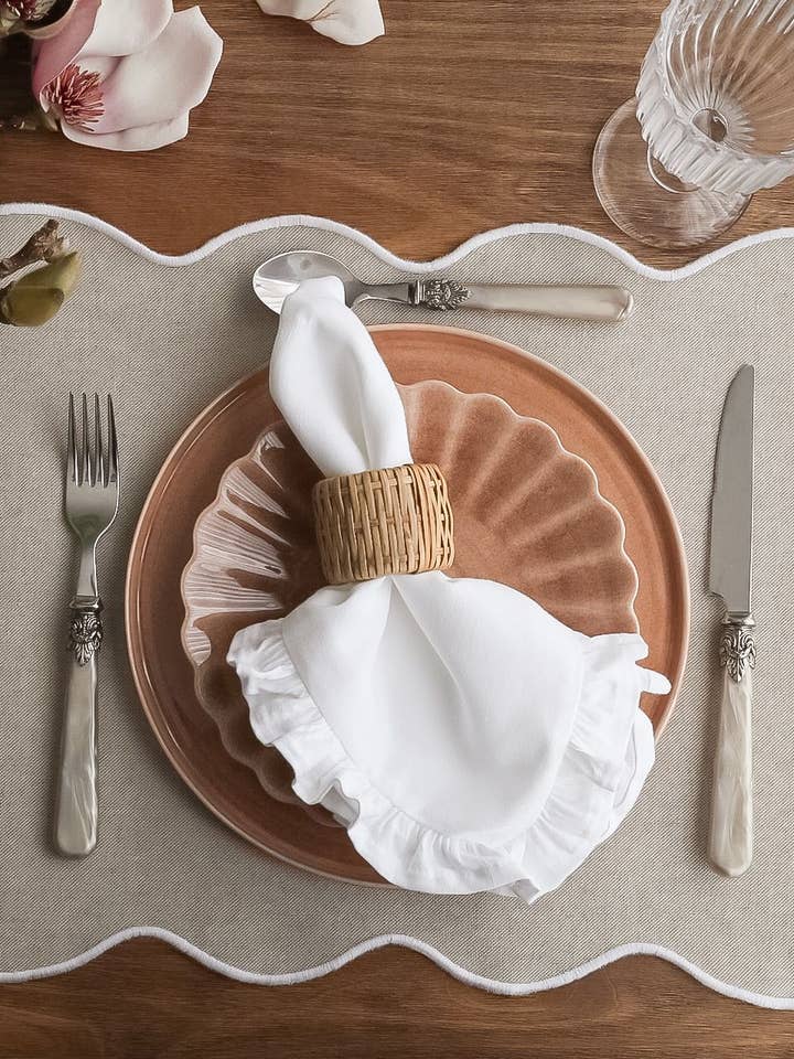 Single Palma, White for wholesale by Mariaida Home