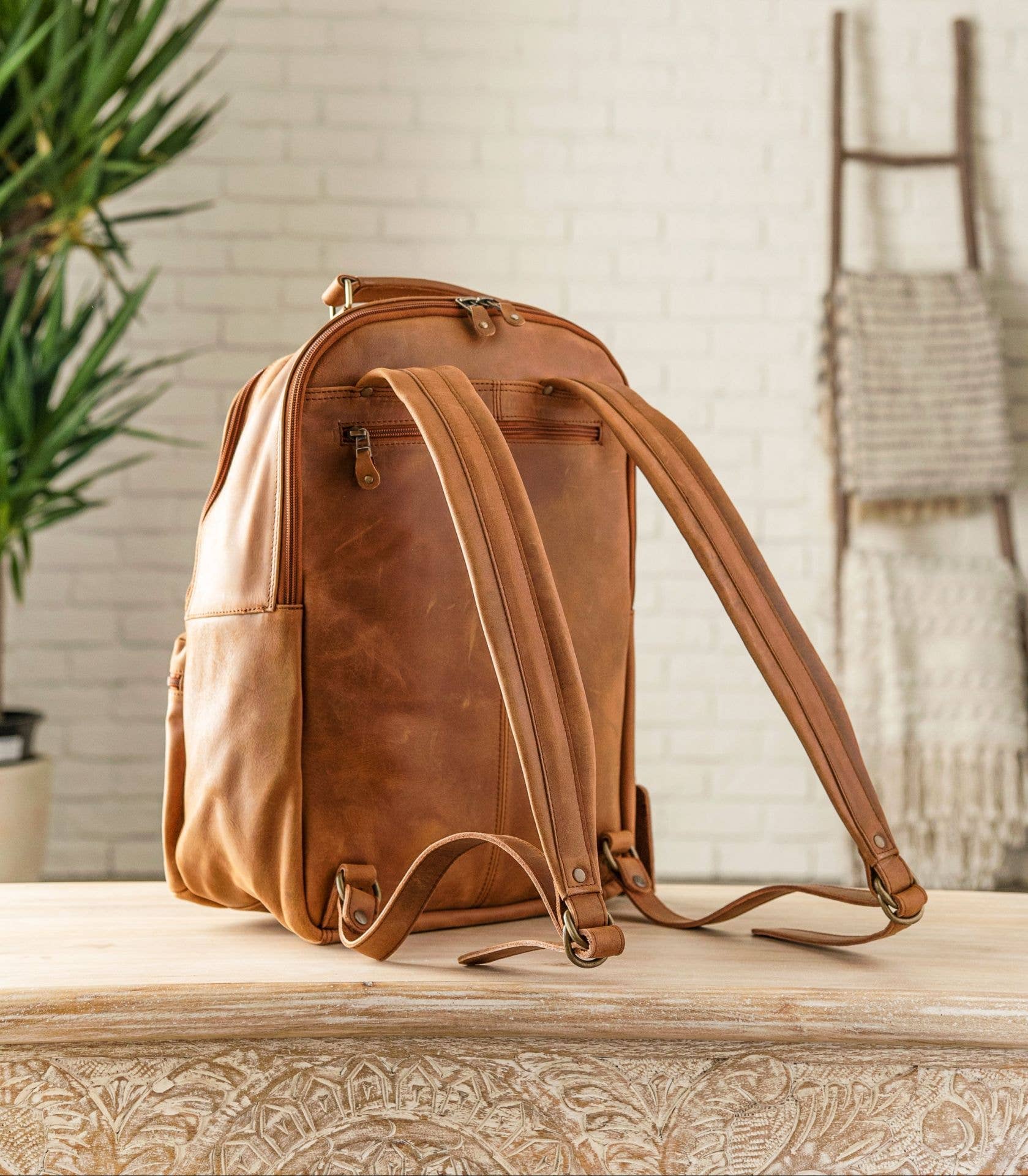 Hides - Wholesale Backpack - Unisex - Leather Backpack Rucksack5