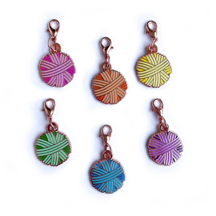 Kitty With A Cupcake - Wholesale Knitting/Crochet Supplies - Pastel Rainbow Yarn Ball Charm Set