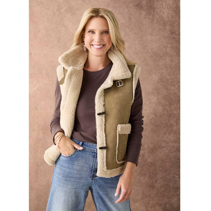 COCO + CARMEN - Wholesale Shirt - Women's - Alexis Super Soft Top with Snap Cuff15