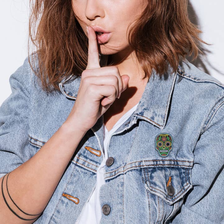 Real Sic - Venta al por mayor Botón/prendedor - Cráneo de azúcar de neón — Día de Muertos Esmalte Pin7