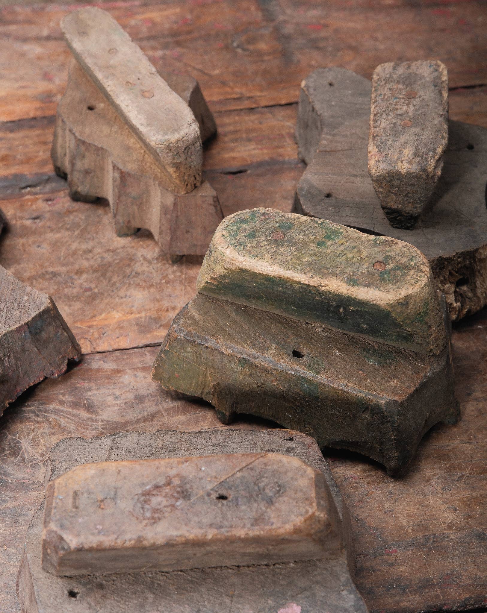 Golden Oldies Antiques – Großhandel Tischdeko – Vintage-Druckblöcke2