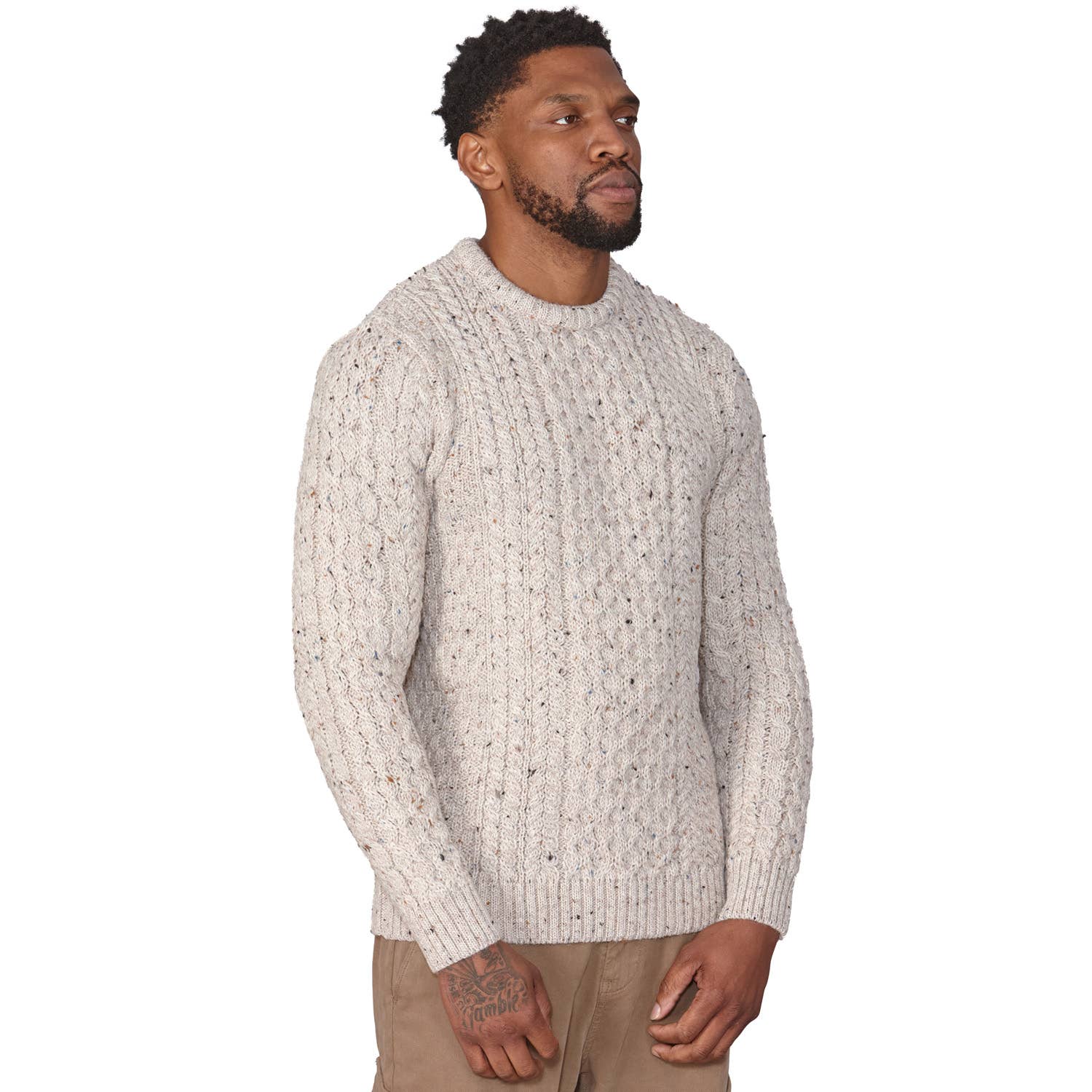 Beige Twist Klassisk Aran ulltröja - Beige Twist | Tillverkad av brittisk ull | Jack Masters Knitwear för wholesale på Faire3