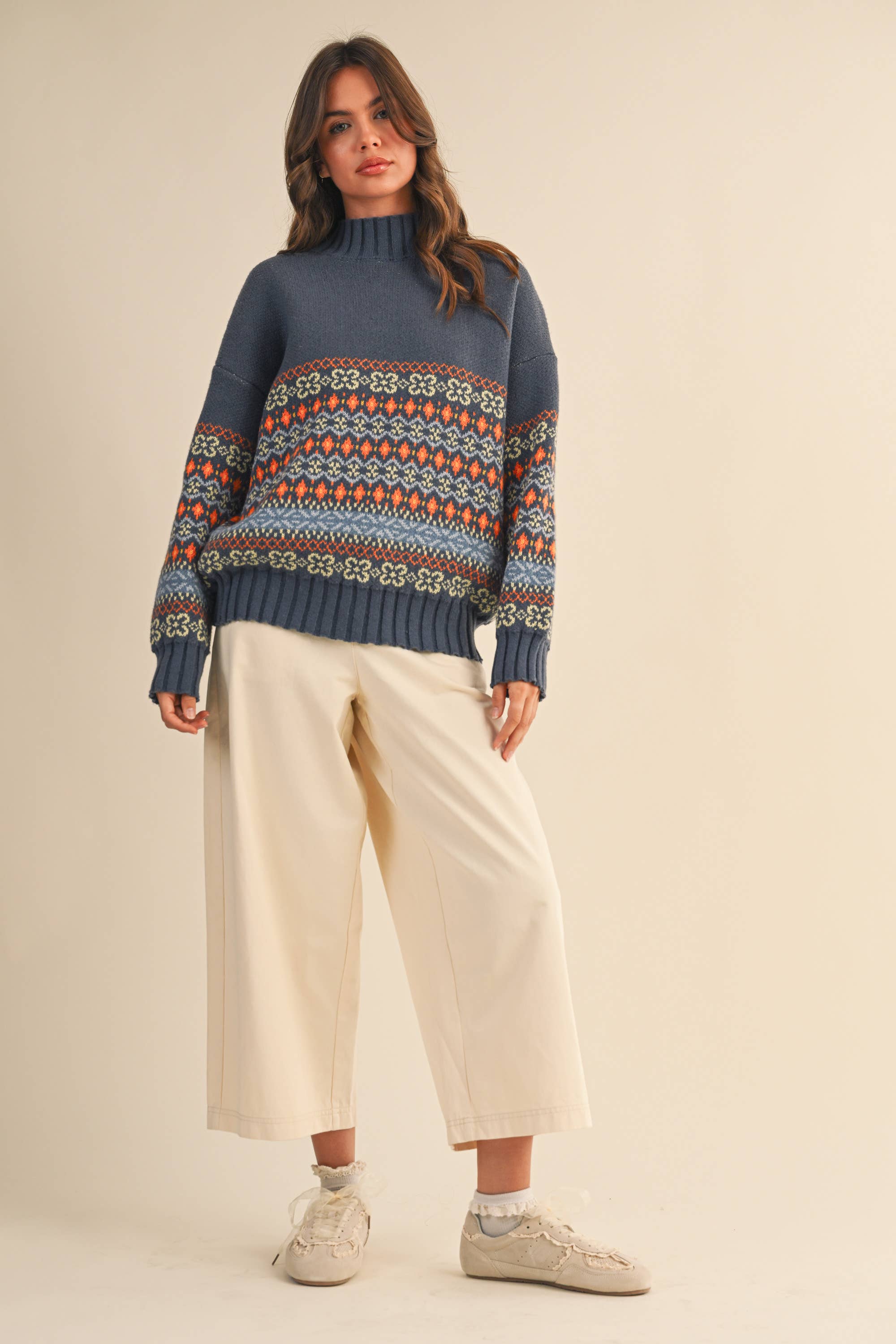 COMBO MARINE Haut de pull à col montant à motif rayé contrasté IT4443 en vente sur Faire5