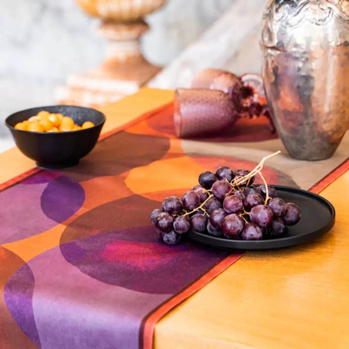 The Napking - Wholesale Table Runner - Table runner “Bubbles” 100% Made in Italy