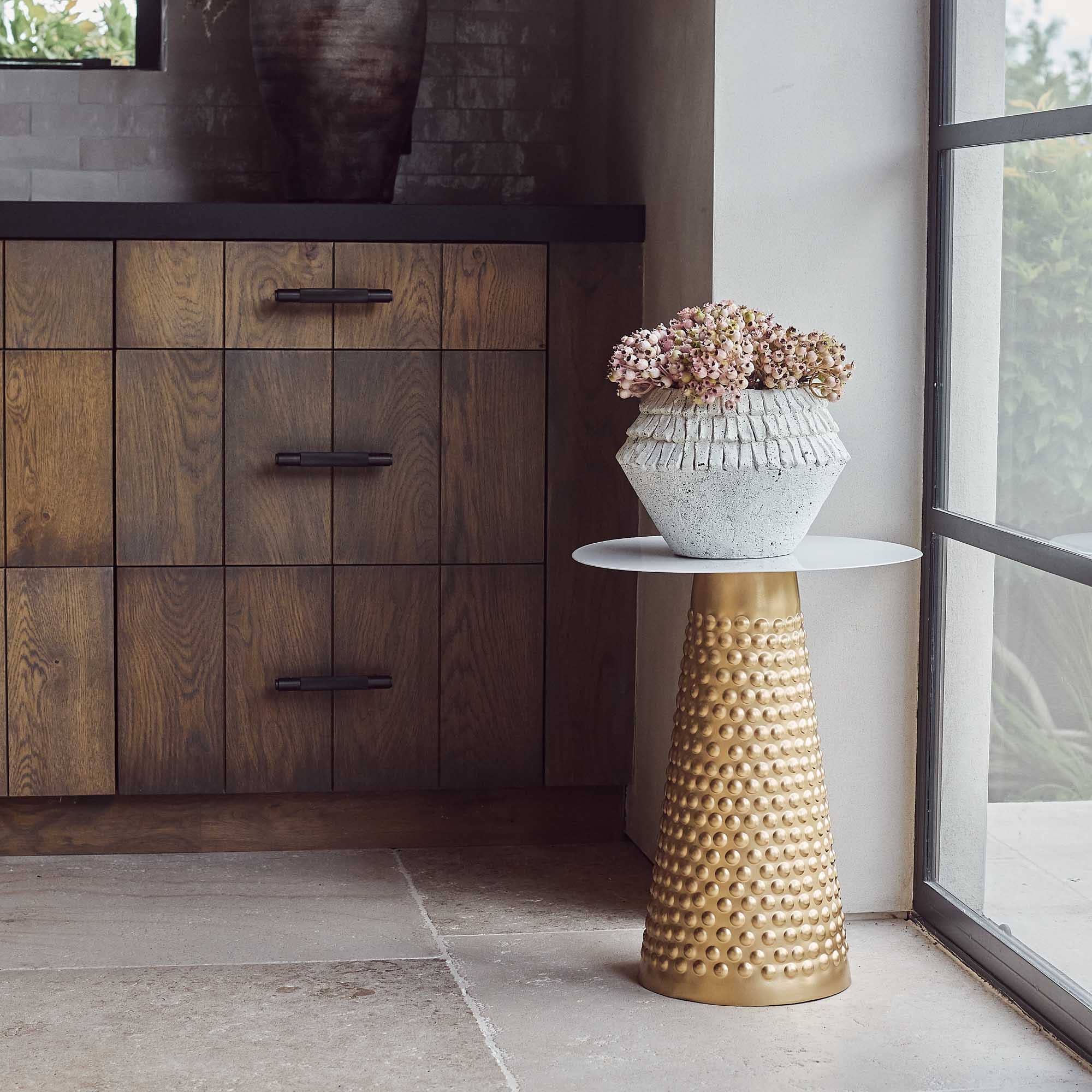 Abigail Ahern – wholesale Vas – ANYA CEMENTVAS2