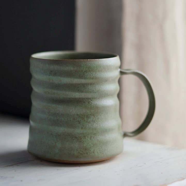 Gravesco Pottery - Wholesale Coffee Mug - Diner Inspired Mug in Sage Green1