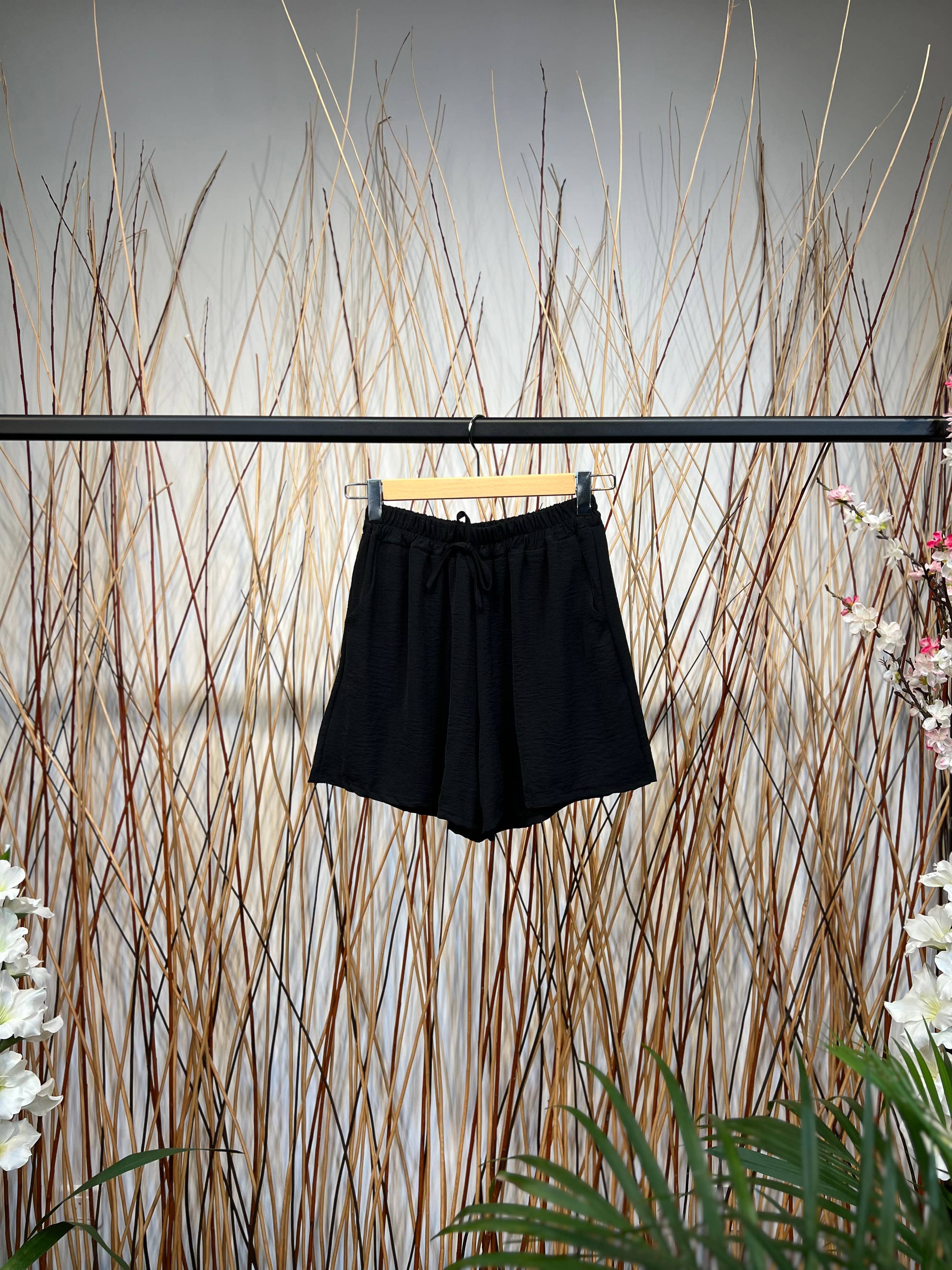 L'Emotion – wholesale Shorts – Dam – Löstsittande justerbara shorts med rosett11