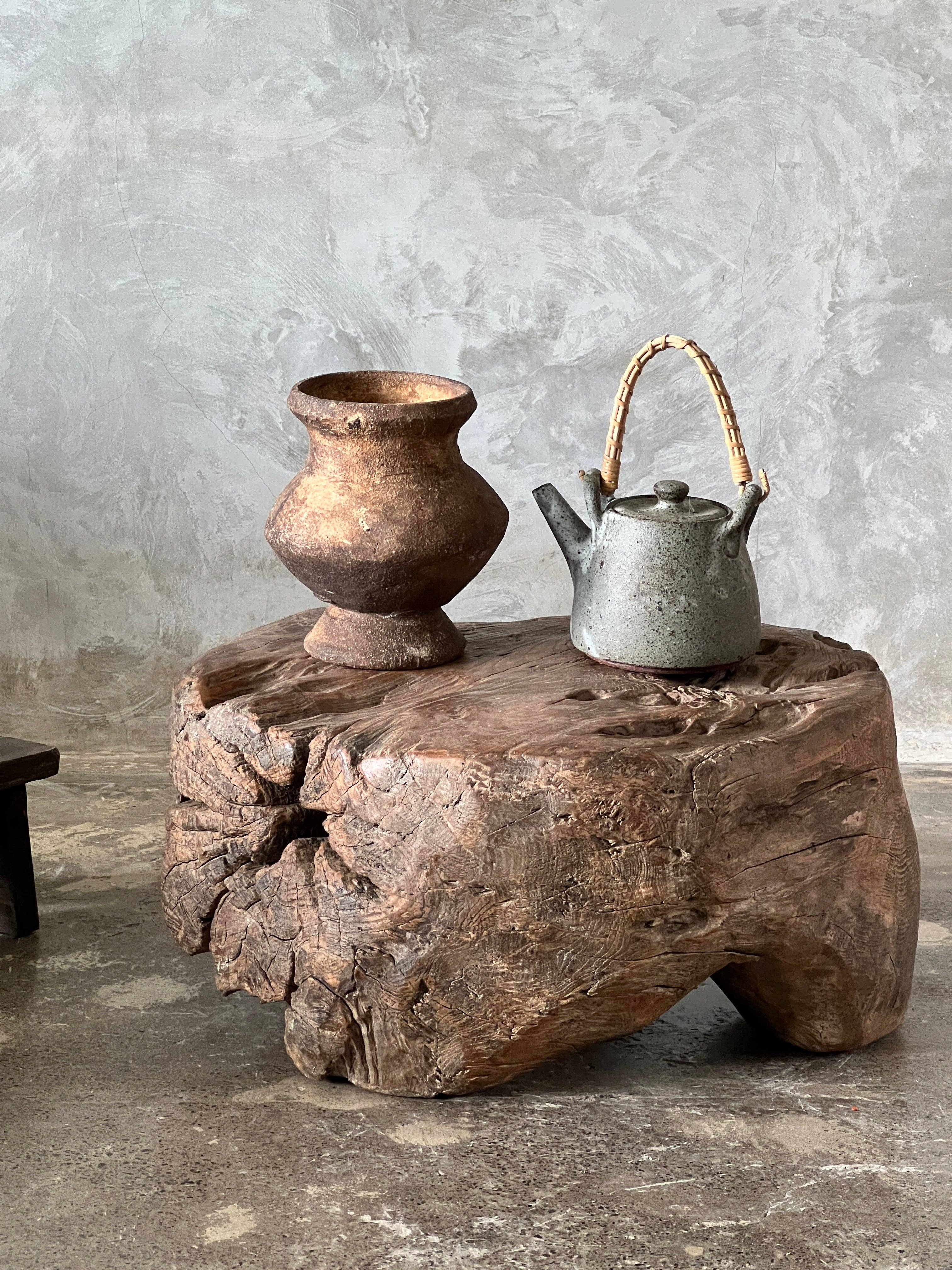 Office Objets - Wholesale Side Table - Small round coffee table in solid monoxyle organic teak D:47 H:251