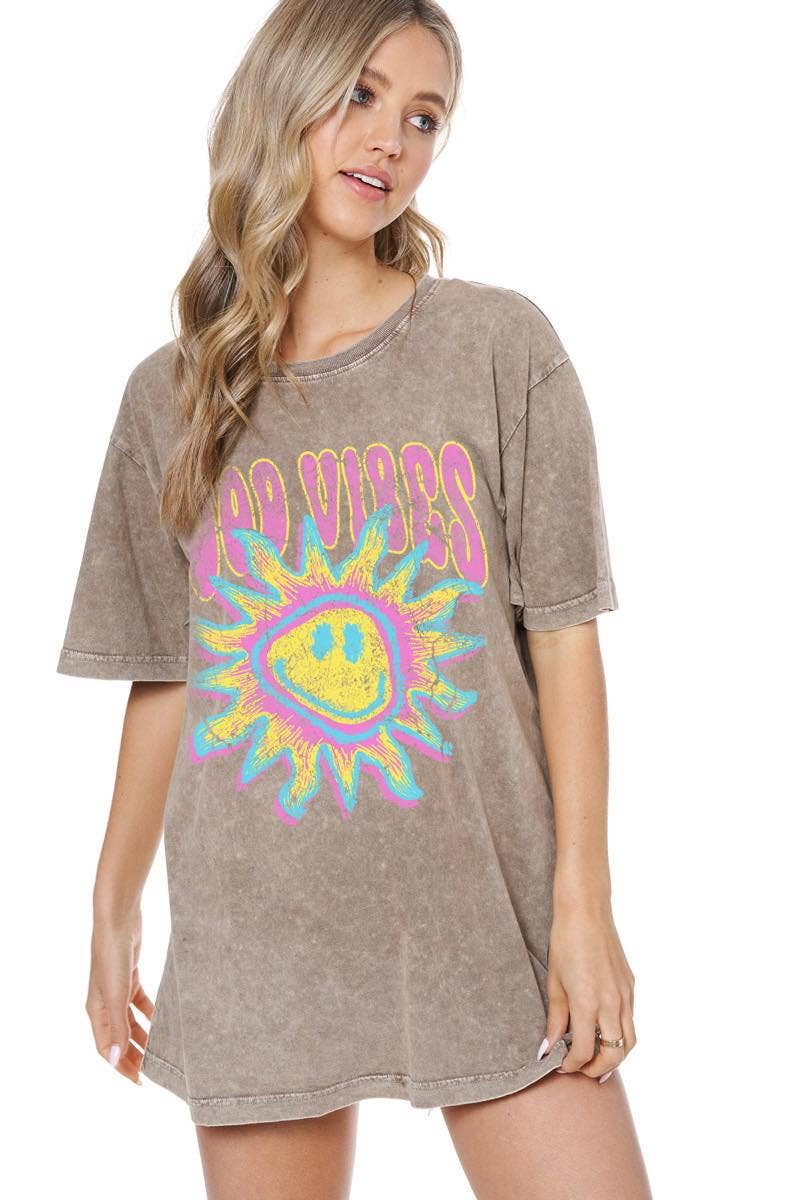 Zutter - Wholesale Screen Printed T-Shirt - Women's - Good Vibes Sunshine Graphic S/S Washed Boyfriend Tee4