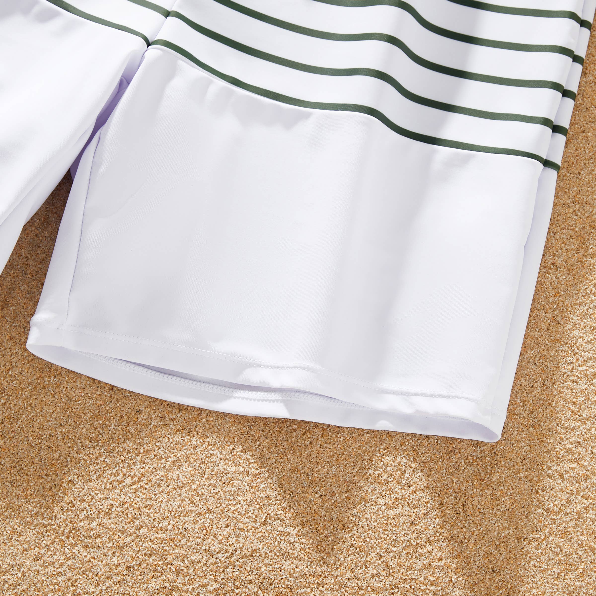 Verde del ejército Bikini Verde Oliva Familiar con Falda Cubierta o Bañador de venta al por mayor en Faire1