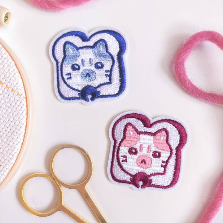 Head Full Of Bread Cat Embroidery Patch for wholesale by Poyura