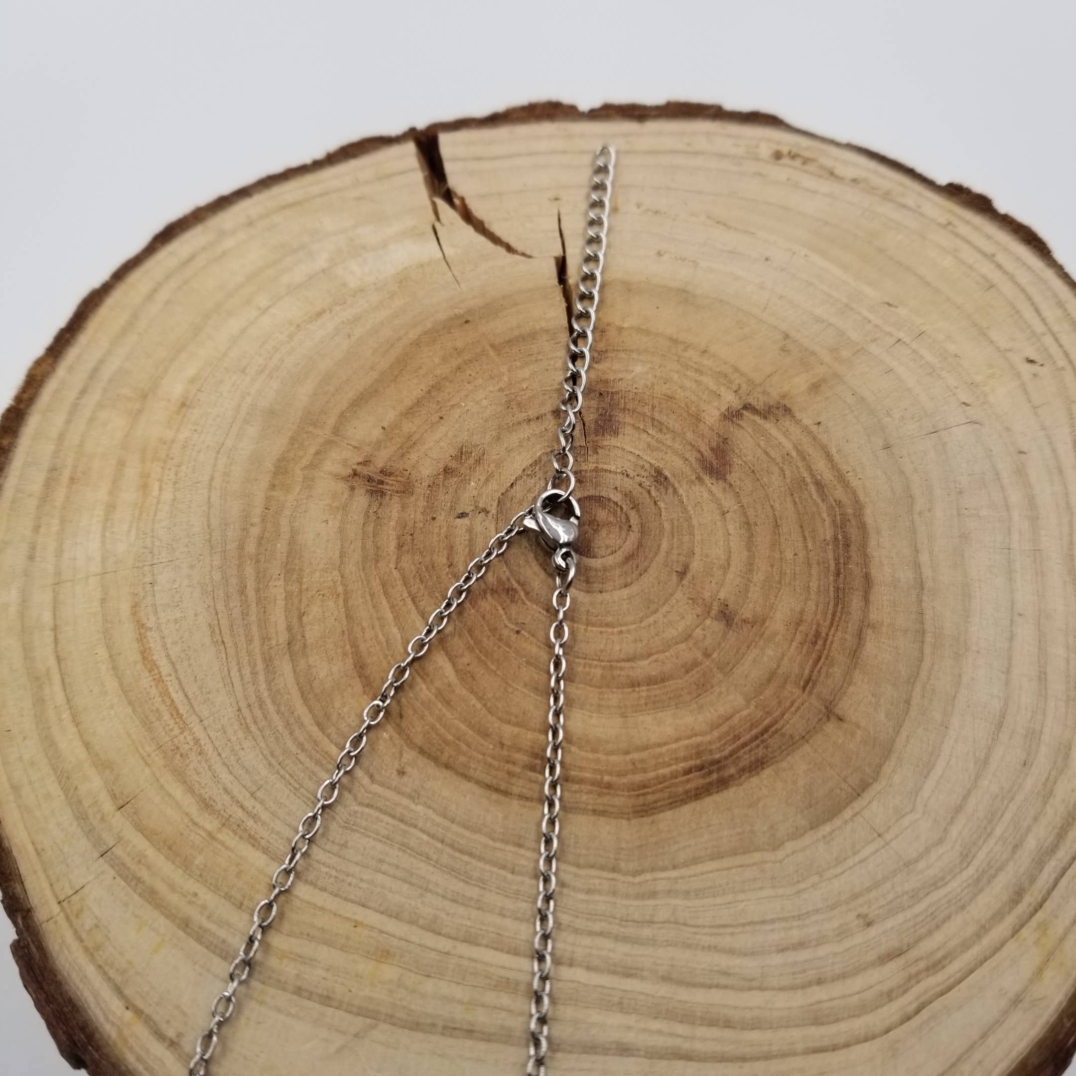 CHAKRA JEWELRY - Wholesale Pendant/Charm Necklace - Wrapped Natural Crystal Bead Necklace With Wish Card2