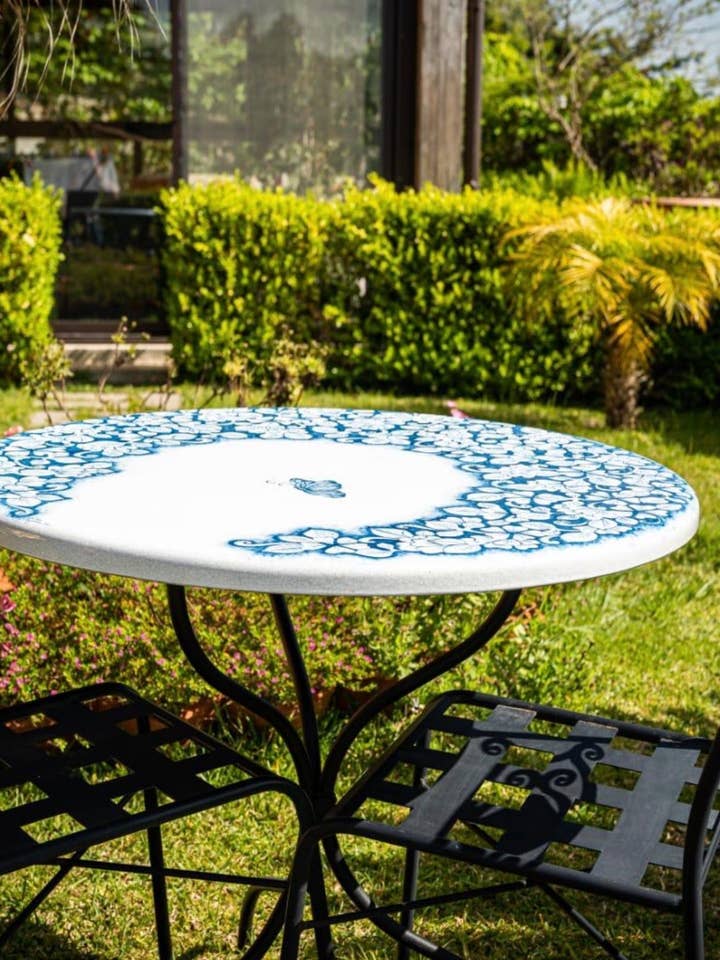 Round Round Table Blue Butterfly Décor – Decorated Lava Stone for wholesale by DD Ceramiche Siciliane