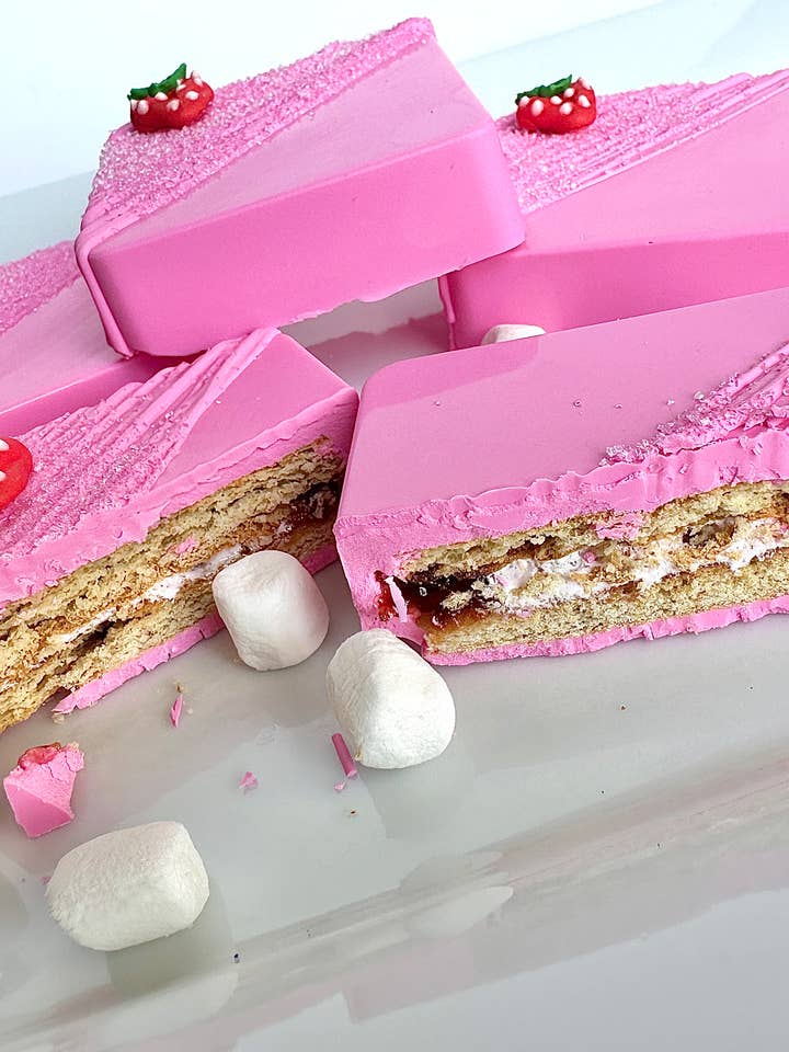 Strawberry S'Mores Bars for wholesale by Delightful Chocolates